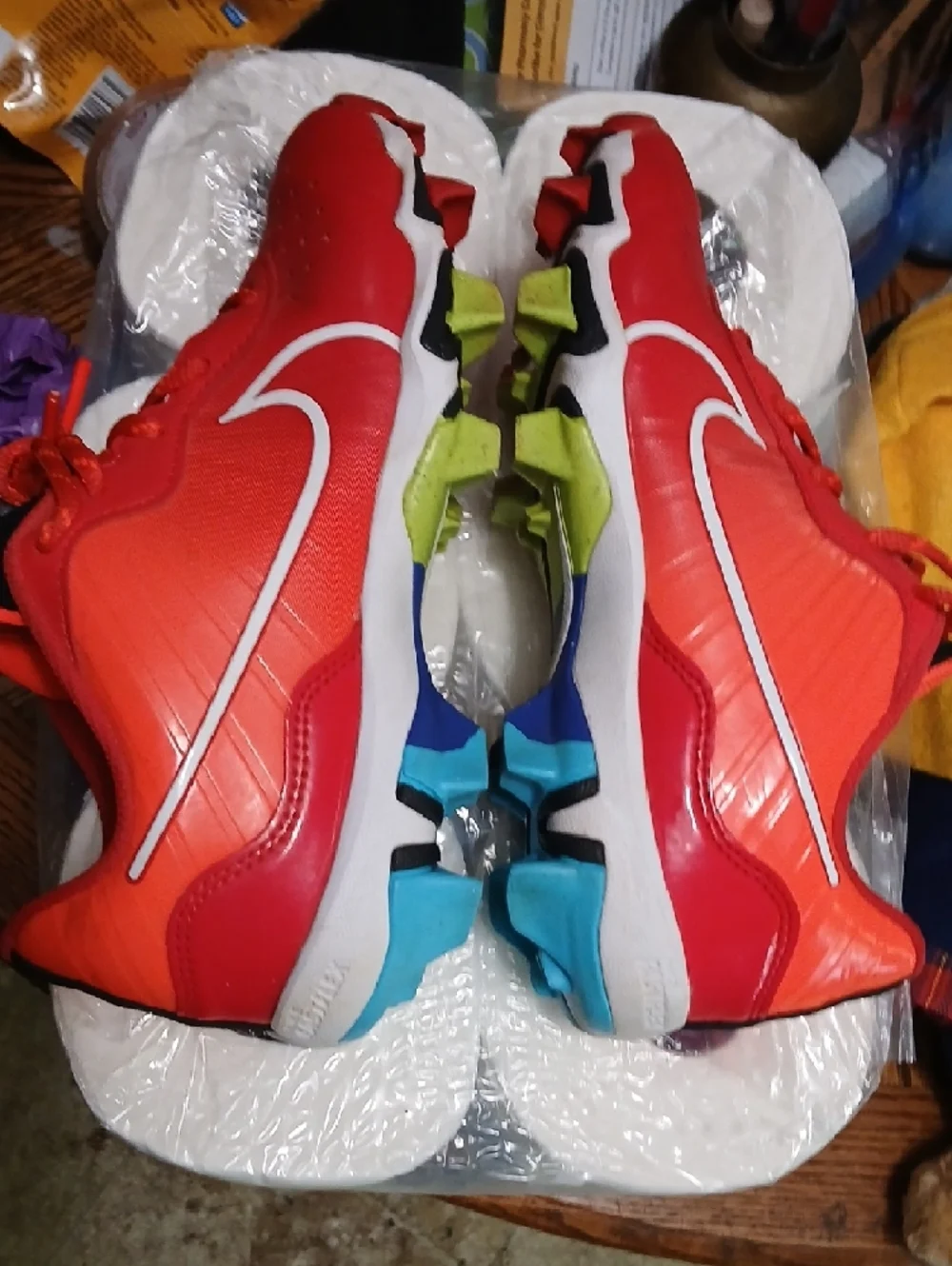 Nike Youth Bright Orange Athletic‎ Sneakers with Black Accents,sz.4.5y